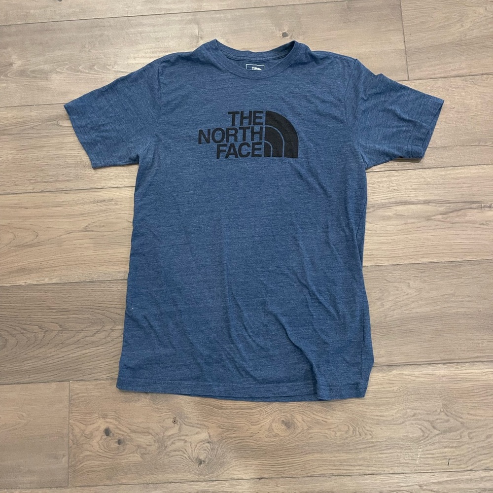 The North Face men’s t-shirt